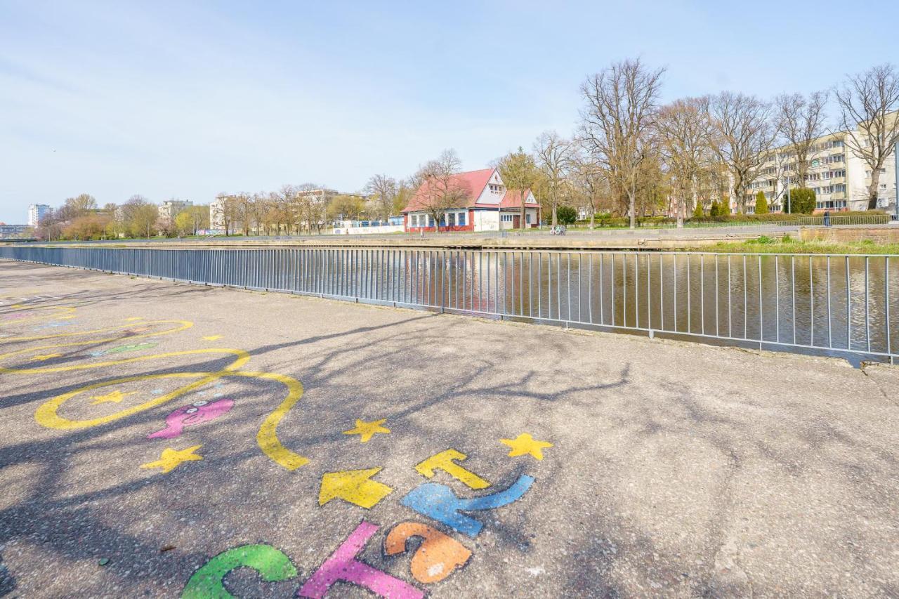 Klimatyczny Apartament Przy Bulwarze Optima Kołobrzeg Exterior foto