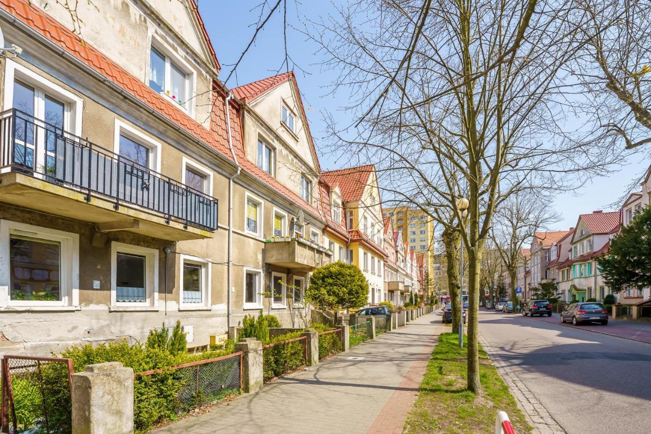 Klimatyczny Apartament Przy Bulwarze Optima Kołobrzeg Exterior foto